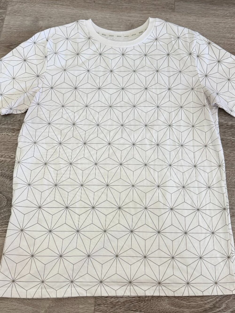 Disney EPCOT spaceship earth shirt L